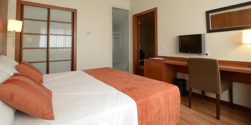 Hotel Xon'S Valencia Aldaia Room photo